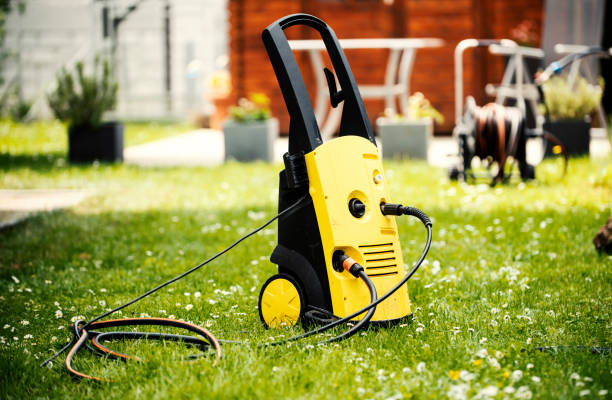 Best Rust Removal  in Oak Harbor, OH